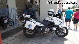 [P13] motocicleta din dotare » foto by silvia tudoran
 - 
<span class="allrVoted glyphicon glyphicon-heart hidden" id="av524893"></span>
<a class="m-l-10 hidden" id="sv524893" onclick="voting_Foto_DelVot(,524893,4165)" role="button">șterge vot <span class="glyphicon glyphicon-remove"></span></a>
<a id="v9524893" class=" c-red"  onclick="voting_Foto_SetVot(524893)" role="button"><span class="glyphicon glyphicon-heart-empty"></span> <b>LIKE</b> = Votează poza</a> <img class="hidden"  id="f524893W9" src="/imagini/loader.gif" border="0" /><span class="AjErrMes hidden" id="e524893ErM"></span>