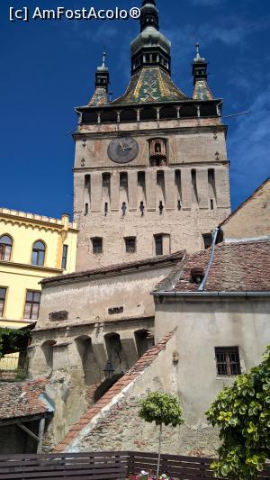 [P08] Sighișoara, Turnul cu Ceas.  » foto by maryka
 - 
<span class="allrVoted glyphicon glyphicon-heart hidden" id="av760606"></span>
<a class="m-l-10 hidden" id="sv760606" onclick="voting_Foto_DelVot(,760606,4175)" role="button">șterge vot <span class="glyphicon glyphicon-remove"></span></a>
<a id="v9760606" class=" c-red"  onclick="voting_Foto_SetVot(760606)" role="button"><span class="glyphicon glyphicon-heart-empty"></span> <b>LIKE</b> = Votează poza</a> <img class="hidden"  id="f760606W9" src="/imagini/loader.gif" border="0" /><span class="AjErrMes hidden" id="e760606ErM"></span>