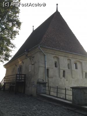 [P48] Sighisoara - Turnul Fierarilor » foto by mishu
 - 
<span class="allrVoted glyphicon glyphicon-heart hidden" id="av912931"></span>
<a class="m-l-10 hidden" id="sv912931" onclick="voting_Foto_DelVot(,912931,4175)" role="button">șterge vot <span class="glyphicon glyphicon-remove"></span></a>
<a id="v9912931" class=" c-red"  onclick="voting_Foto_SetVot(912931)" role="button"><span class="glyphicon glyphicon-heart-empty"></span> <b>LIKE</b> = Votează poza</a> <img class="hidden"  id="f912931W9" src="/imagini/loader.gif" border="0" /><span class="AjErrMes hidden" id="e912931ErM"></span>