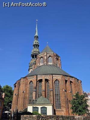 [P17] biserica din Riga » foto by robert
 - 
<span class="allrVoted glyphicon glyphicon-heart hidden" id="av1455498"></span>
<a class="m-l-10 hidden" id="sv1455498" onclick="voting_Foto_DelVot(,1455498,4214)" role="button">șterge vot <span class="glyphicon glyphicon-remove"></span></a>
<a id="v91455498" class=" c-red"  onclick="voting_Foto_SetVot(1455498)" role="button"><span class="glyphicon glyphicon-heart-empty"></span> <b>LIKE</b> = Votează poza</a> <img class="hidden"  id="f1455498W9" src="/imagini/loader.gif" border="0" /><span class="AjErrMes hidden" id="e1455498ErM"></span>