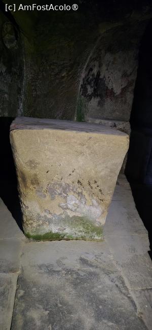 [P76] 76. Sfânta masă din interiorul altarului. » foto by msnd
 - 
<span class="allrVoted glyphicon glyphicon-heart hidden" id="av1504674"></span>
<a class="m-l-10 hidden" id="sv1504674" onclick="voting_Foto_DelVot(,1504674,4219)" role="button">șterge vot <span class="glyphicon glyphicon-remove"></span></a>
<a id="v91504674" class=" c-red"  onclick="voting_Foto_SetVot(1504674)" role="button"><span class="glyphicon glyphicon-heart-empty"></span> <b>LIKE</b> = Votează poza</a> <img class="hidden"  id="f1504674W9" src="/imagini/loader.gif" border="0" /><span class="AjErrMes hidden" id="e1504674ErM"></span>