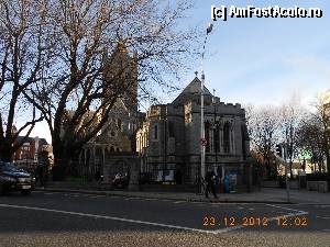 [P20] Dublin - Christ Church Cathedral in capatul Hight Street » foto by Diaura*
 - 
<span class="allrVoted glyphicon glyphicon-heart hidden" id="av393290"></span>
<a class="m-l-10 hidden" id="sv393290" onclick="voting_Foto_DelVot(,393290,4261)" role="button">șterge vot <span class="glyphicon glyphicon-remove"></span></a>
<a id="v9393290" class=" c-red"  onclick="voting_Foto_SetVot(393290)" role="button"><span class="glyphicon glyphicon-heart-empty"></span> <b>LIKE</b> = Votează poza</a> <img class="hidden"  id="f393290W9" src="/imagini/loader.gif" border="0" /><span class="AjErrMes hidden" id="e393290ErM"></span>
