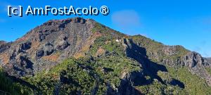 [P16] Se vede în față Pico Ruivo și în dreapta Casa de Abrigo do Pico Ruivo » foto by irinad
 - 
<span class="allrVoted glyphicon glyphicon-heart hidden" id="av1506914"></span>
<a class="m-l-10 hidden" id="sv1506914" onclick="voting_Foto_DelVot(,1506914,4289)" role="button">șterge vot <span class="glyphicon glyphicon-remove"></span></a>
<a id="v91506914" class=" c-red"  onclick="voting_Foto_SetVot(1506914)" role="button"><span class="glyphicon glyphicon-heart-empty"></span> <b>LIKE</b> = Votează poza</a> <img class="hidden"  id="f1506914W9" src="/imagini/loader.gif" border="0" /><span class="AjErrMes hidden" id="e1506914ErM"></span>