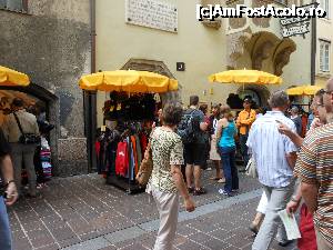 [P14] Innsbruck - Forfota din centrul vechi al orașului.  » foto by iulianic
 - 
<span class="allrVoted glyphicon glyphicon-heart hidden" id="av698251"></span>
<a class="m-l-10 hidden" id="sv698251" onclick="voting_Foto_DelVot(,698251,4343)" role="button">șterge vot <span class="glyphicon glyphicon-remove"></span></a>
<a id="v9698251" class=" c-red"  onclick="voting_Foto_SetVot(698251)" role="button"><span class="glyphicon glyphicon-heart-empty"></span> <b>LIKE</b> = Votează poza</a> <img class="hidden"  id="f698251W9" src="/imagini/loader.gif" border="0" /><span class="AjErrMes hidden" id="e698251ErM"></span>