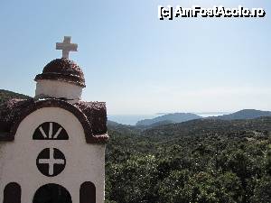 [P13] Pe bratul Sithonia, odata ajuns in caparul dinspre mare... peisajul devine din ce in ce mai spectaculos.  » foto by no_oxigen
 - 
<span class="allrVoted glyphicon glyphicon-heart hidden" id="av406398"></span>
<a class="m-l-10 hidden" id="sv406398" onclick="voting_Foto_DelVot(,406398,4378)" role="button">șterge vot <span class="glyphicon glyphicon-remove"></span></a>
<a id="v9406398" class=" c-red"  onclick="voting_Foto_SetVot(406398)" role="button"><span class="glyphicon glyphicon-heart-empty"></span> <b>LIKE</b> = Votează poza</a> <img class="hidden"  id="f406398W9" src="/imagini/loader.gif" border="0" /><span class="AjErrMes hidden" id="e406398ErM"></span>