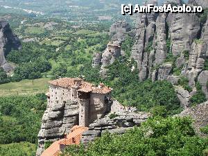 [P08] Binecunoscutele deja Meteore... una dintre excursile optionale luate atunci.  » foto by no_oxigen
 - 
<span class="allrVoted glyphicon glyphicon-heart hidden" id="av406393"></span>
<a class="m-l-10 hidden" id="sv406393" onclick="voting_Foto_DelVot(,406393,4378)" role="button">șterge vot <span class="glyphicon glyphicon-remove"></span></a>
<a id="v9406393" class=" c-red"  onclick="voting_Foto_SetVot(406393)" role="button"><span class="glyphicon glyphicon-heart-empty"></span> <b>LIKE</b> = Votează poza</a> <img class="hidden"  id="f406393W9" src="/imagini/loader.gif" border="0" /><span class="AjErrMes hidden" id="e406393ErM"></span>