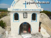 [P24] mai peste tot in Grecia intalnesti aceste imagini » foto by sandu.53
 - 
<span class="allrVoted glyphicon glyphicon-heart hidden" id="av144193"></span>
<a class="m-l-10 hidden" id="sv144193" onclick="voting_Foto_DelVot(,144193,4378)" role="button">șterge vot <span class="glyphicon glyphicon-remove"></span></a>
<a id="v9144193" class=" c-red"  onclick="voting_Foto_SetVot(144193)" role="button"><span class="glyphicon glyphicon-heart-empty"></span> <b>LIKE</b> = Votează poza</a> <img class="hidden"  id="f144193W9" src="/imagini/loader.gif" border="0" /><span class="AjErrMes hidden" id="e144193ErM"></span>