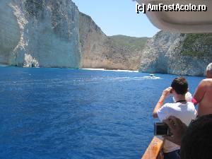 [P03] Ne apropiem de o alta epava, devenita un sit sacru al turismului grecesc, epava de la Navagio » foto by dorgo
 - 
<span class="allrVoted glyphicon glyphicon-heart hidden" id="av354238"></span>
<a class="m-l-10 hidden" id="sv354238" onclick="voting_Foto_DelVot(,354238,4397)" role="button">șterge vot <span class="glyphicon glyphicon-remove"></span></a>
<a id="v9354238" class=" c-red"  onclick="voting_Foto_SetVot(354238)" role="button"><span class="glyphicon glyphicon-heart-empty"></span> <b>LIKE</b> = Votează poza</a> <img class="hidden"  id="f354238W9" src="/imagini/loader.gif" border="0" /><span class="AjErrMes hidden" id="e354238ErM"></span>