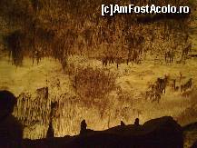 [P12] Porto Cristo,in pestera ,,Dragonului''printre formatiuni de stalactite si stalagmite. » foto by Marian Preda
 - 
<span class="allrVoted glyphicon glyphicon-heart hidden" id="av189668"></span>
<a class="m-l-10 hidden" id="sv189668" onclick="voting_Foto_DelVot(,189668,4407)" role="button">șterge vot <span class="glyphicon glyphicon-remove"></span></a>
<a id="v9189668" class=" c-red"  onclick="voting_Foto_SetVot(189668)" role="button"><span class="glyphicon glyphicon-heart-empty"></span> <b>LIKE</b> = Votează poza</a> <img class="hidden"  id="f189668W9" src="/imagini/loader.gif" border="0" /><span class="AjErrMes hidden" id="e189668ErM"></span>