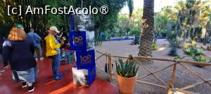 [P10] Marrakech, Grădina Majorelle, la intrare, cu elemente de semnalistică a Jubileului 100 de ani de la înființare » foto by mprofeanu
 - 
<span class="allrVoted glyphicon glyphicon-heart hidden" id="av1483257"></span>
<a class="m-l-10 hidden" id="sv1483257" onclick="voting_Foto_DelVot(,1483257,4416)" role="button">șterge vot <span class="glyphicon glyphicon-remove"></span></a>
<a id="v91483257" class=" c-red"  onclick="voting_Foto_SetVot(1483257)" role="button"><span class="glyphicon glyphicon-heart-empty"></span> <b>LIKE</b> = Votează poza</a> <img class="hidden"  id="f1483257W9" src="/imagini/loader.gif" border="0" /><span class="AjErrMes hidden" id="e1483257ErM"></span>