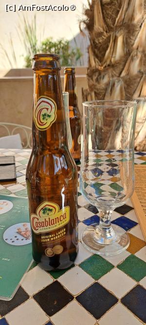 [P93] Le Jardin Secret, la o bere pe terasa cafenelei » foto by irinad
 - 
<span class="allrVoted glyphicon glyphicon-heart hidden" id="av1509118"></span>
<a class="m-l-10 hidden" id="sv1509118" onclick="voting_Foto_DelVot(,1509118,4416)" role="button">șterge vot <span class="glyphicon glyphicon-remove"></span></a>
<a id="v91509118" class=" c-red"  onclick="voting_Foto_SetVot(1509118)" role="button"><span class="glyphicon glyphicon-heart-empty"></span> <b>LIKE</b> = Votează poza</a> <img class="hidden"  id="f1509118W9" src="/imagini/loader.gif" border="0" /><span class="AjErrMes hidden" id="e1509118ErM"></span>