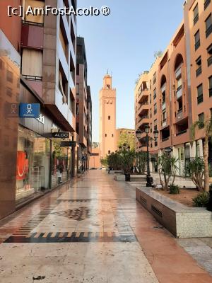 [P38] Mosquée de Guéliz » foto by adso
 - 
<span class="allrVoted glyphicon glyphicon-heart hidden" id="av1528095"></span>
<a class="m-l-10 hidden" id="sv1528095" onclick="voting_Foto_DelVot(,1528095,4416)" role="button">șterge vot <span class="glyphicon glyphicon-remove"></span></a>
<a id="v91528095" class=" c-red"  onclick="voting_Foto_SetVot(1528095)" role="button"><span class="glyphicon glyphicon-heart-empty"></span> <b>LIKE</b> = Votează poza</a> <img class="hidden"  id="f1528095W9" src="/imagini/loader.gif" border="0" /><span class="AjErrMes hidden" id="e1528095ErM"></span>