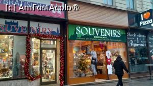 [P16] centrul vechi Bratislava, târgul de Craciun » foto by Yolanda
 - 
<span class="allrVoted glyphicon glyphicon-heart hidden" id="av1512392"></span>
<a class="m-l-10 hidden" id="sv1512392" onclick="voting_Foto_DelVot(,1512392,4596)" role="button">șterge vot <span class="glyphicon glyphicon-remove"></span></a>
<a id="v91512392" class=" c-red"  onclick="voting_Foto_SetVot(1512392)" role="button"><span class="glyphicon glyphicon-heart-empty"></span> <b>LIKE</b> = Votează poza</a> <img class="hidden"  id="f1512392W9" src="/imagini/loader.gif" border="0" /><span class="AjErrMes hidden" id="e1512392ErM"></span>