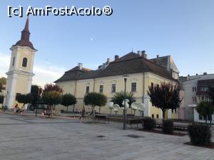 [P37] Targu Mures - Piata Teatrului, o fantana ce nu functiona, dar si Turnul Franciscanilor » foto by mishu
 - 
<span class="allrVoted glyphicon glyphicon-heart hidden" id="av1180540"></span>
<a class="m-l-10 hidden" id="sv1180540" onclick="voting_Foto_DelVot(,1180540,4629)" role="button">șterge vot <span class="glyphicon glyphicon-remove"></span></a>
<a id="v91180540" class=" c-red"  onclick="voting_Foto_SetVot(1180540)" role="button"><span class="glyphicon glyphicon-heart-empty"></span> <b>LIKE</b> = Votează poza</a> <img class="hidden"  id="f1180540W9" src="/imagini/loader.gif" border="0" /><span class="AjErrMes hidden" id="e1180540ErM"></span>