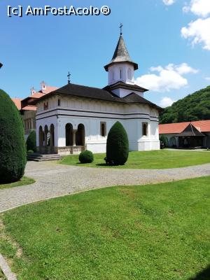 [P49] 


Traseu prin Moldova, Bucovina, Transilvania. 3 în 1









 » foto by ⭐ValentinB_88⭐
 - 
<span class="allrVoted glyphicon glyphicon-heart hidden" id="av1237019"></span>
<a class="m-l-10 hidden" id="sv1237019" onclick="voting_Foto_DelVot(,1237019,4656)" role="button">șterge vot <span class="glyphicon glyphicon-remove"></span></a>
<a id="v91237019" class=" c-red"  onclick="voting_Foto_SetVot(1237019)" role="button"><span class="glyphicon glyphicon-heart-empty"></span> <b>LIKE</b> = Votează poza</a> <img class="hidden"  id="f1237019W9" src="/imagini/loader.gif" border="0" /><span class="AjErrMes hidden" id="e1237019ErM"></span>