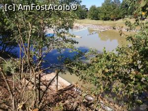 [P21] Lacul sarat jabenita e de 14 ani in litigiu dar deschis si in paragina.  Aici se poate vedea scara improvizata de sateni pe unde se poate intra in lac, vara, la balaceala. » foto by dorgo
 - 
<span class="allrVoted glyphicon glyphicon-heart hidden" id="av1227171"></span>
<a class="m-l-10 hidden" id="sv1227171" onclick="voting_Foto_DelVot(,1227171,4656)" role="button">șterge vot <span class="glyphicon glyphicon-remove"></span></a>
<a id="v91227171" class=" c-red"  onclick="voting_Foto_SetVot(1227171)" role="button"><span class="glyphicon glyphicon-heart-empty"></span> <b>LIKE</b> = Votează poza</a> <img class="hidden"  id="f1227171W9" src="/imagini/loader.gif" border="0" /><span class="AjErrMes hidden" id="e1227171ErM"></span>