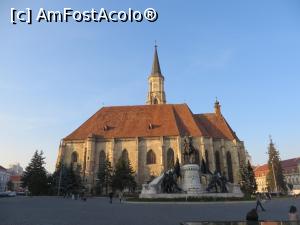 [P11] Biserica „Sf. Mihail” și grupul statuar Matei Corvin - Cluj-Napoca.  » foto by tata123 🔱
 - 
<span class="allrVoted glyphicon glyphicon-heart hidden" id="av933489"></span>
<a class="m-l-10 hidden" id="sv933489" onclick="voting_Foto_DelVot(,933489,4656)" role="button">șterge vot <span class="glyphicon glyphicon-remove"></span></a>
<a id="v9933489" class=" c-red"  onclick="voting_Foto_SetVot(933489)" role="button"><span class="glyphicon glyphicon-heart-empty"></span> <b>LIKE</b> = Votează poza</a> <img class="hidden"  id="f933489W9" src="/imagini/loader.gif" border="0" /><span class="AjErrMes hidden" id="e933489ErM"></span>