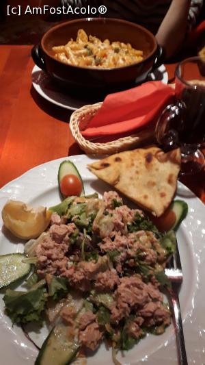 [P03] Paste gratinate si salata de ton... am mancat si salata de pui in stil indian dar nu am poza » foto by MagdalenaP
 - 
<span class="allrVoted glyphicon glyphicon-heart hidden" id="av1046450"></span>
<a class="m-l-10 hidden" id="sv1046450" onclick="voting_Foto_DelVot(,1046450,4690)" role="button">șterge vot <span class="glyphicon glyphicon-remove"></span></a>
<a id="v91046450" class=" c-red"  onclick="voting_Foto_SetVot(1046450)" role="button"><span class="glyphicon glyphicon-heart-empty"></span> <b>LIKE</b> = Votează poza</a> <img class="hidden"  id="f1046450W9" src="/imagini/loader.gif" border="0" /><span class="AjErrMes hidden" id="e1046450ErM"></span>