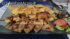 [P07] Taverna to Petrino, Craiova » foto by vlado2
 - 
<span class="allrVoted glyphicon glyphicon-heart hidden" id="av1525540"></span>
<a class="m-l-10 hidden" id="sv1525540" onclick="voting_Foto_DelVot(,1525540,4701)" role="button">șterge vot <span class="glyphicon glyphicon-remove"></span></a>
<a id="v91525540" class=" c-red"  onclick="voting_Foto_SetVot(1525540)" role="button"><span class="glyphicon glyphicon-heart-empty"></span> <b>LIKE</b> = Votează poza</a> <img class="hidden"  id="f1525540W9" src="/imagini/loader.gif" border="0" /><span class="AjErrMes hidden" id="e1525540ErM"></span>