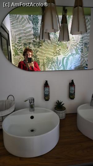 [P15] Carul din stele, la toaletă » foto by ANILU
 - 
<span class="allrVoted glyphicon glyphicon-heart hidden" id="av1524016"></span>
<a class="m-l-10 hidden" id="sv1524016" onclick="voting_Foto_DelVot(,1524016,4701)" role="button">șterge vot <span class="glyphicon glyphicon-remove"></span></a>
<a id="v91524016" class=" c-red"  onclick="voting_Foto_SetVot(1524016)" role="button"><span class="glyphicon glyphicon-heart-empty"></span> <b>LIKE</b> = Votează poza</a> <img class="hidden"  id="f1524016W9" src="/imagini/loader.gif" border="0" /><span class="AjErrMes hidden" id="e1524016ErM"></span>