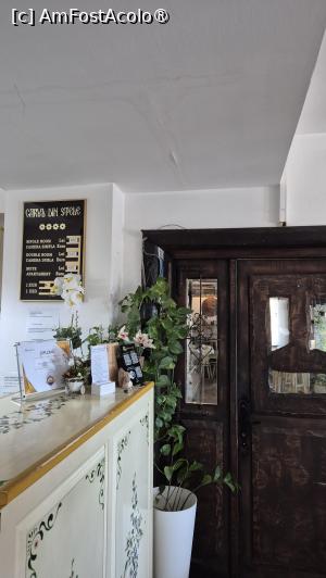 [P08] Carul din stele,  intrarea în restaurant » foto by ANILU
 - 
<span class="allrVoted glyphicon glyphicon-heart hidden" id="av1524009"></span>
<a class="m-l-10 hidden" id="sv1524009" onclick="voting_Foto_DelVot(,1524009,4701)" role="button">șterge vot <span class="glyphicon glyphicon-remove"></span></a>
<a id="v91524009" class=" c-red"  onclick="voting_Foto_SetVot(1524009)" role="button"><span class="glyphicon glyphicon-heart-empty"></span> <b>LIKE</b> = Votează poza</a> <img class="hidden"  id="f1524009W9" src="/imagini/loader.gif" border="0" /><span class="AjErrMes hidden" id="e1524009ErM"></span>