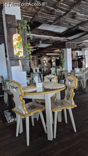 [P09] Carul din stele, prin restaurant » foto by ANILU
 - 
<span class="allrVoted glyphicon glyphicon-heart hidden" id="av1524010"></span>
<a class="m-l-10 hidden" id="sv1524010" onclick="voting_Foto_DelVot(,1524010,4701)" role="button">șterge vot <span class="glyphicon glyphicon-remove"></span></a>
<a id="v91524010" class=" c-red"  onclick="voting_Foto_SetVot(1524010)" role="button"><span class="glyphicon glyphicon-heart-empty"></span> <b>LIKE</b> = Votează poza</a> <img class="hidden"  id="f1524010W9" src="/imagini/loader.gif" border="0" /><span class="AjErrMes hidden" id="e1524010ErM"></span>