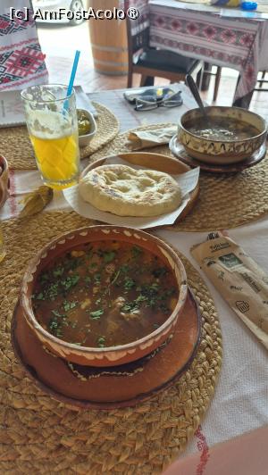[P17] Restaurant Vatra Română- ciorbele » foto by ANILU
 - 
<span class="allrVoted glyphicon glyphicon-heart hidden" id="av1532442"></span>
<a class="m-l-10 hidden" id="sv1532442" onclick="voting_Foto_DelVot(,1532442,4701)" role="button">șterge vot <span class="glyphicon glyphicon-remove"></span></a>
<a id="v91532442" class=" c-red"  onclick="voting_Foto_SetVot(1532442)" role="button"><span class="glyphicon glyphicon-heart-empty"></span> <b>LIKE</b> = Votează poza</a> <img class="hidden"  id="f1532442W9" src="/imagini/loader.gif" border="0" /><span class="AjErrMes hidden" id="e1532442ErM"></span>