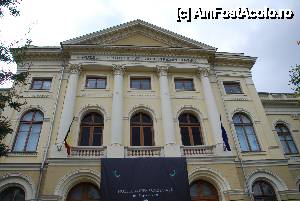 [P02] București, Rin Grand Hotel, evadare la Muzeul Antipa » foto by unq
 - 
<span class="allrVoted glyphicon glyphicon-heart hidden" id="av473208"></span>
<a class="m-l-10 hidden" id="sv473208" onclick="voting_Foto_DelVot(,473208,4737)" role="button">șterge vot <span class="glyphicon glyphicon-remove"></span></a>
<a id="v9473208" class=" c-red"  onclick="voting_Foto_SetVot(473208)" role="button"><span class="glyphicon glyphicon-heart-empty"></span> <b>LIKE</b> = Votează poza</a> <img class="hidden"  id="f473208W9" src="/imagini/loader.gif" border="0" /><span class="AjErrMes hidden" id="e473208ErM"></span>