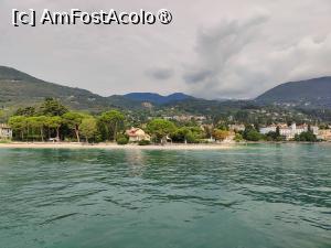 [P17] Navigând pe lacul Garda » foto by crismis
 - 
<span class="allrVoted glyphicon glyphicon-heart hidden" id="av1514906"></span>
<a class="m-l-10 hidden" id="sv1514906" onclick="voting_Foto_DelVot(,1514906,4749)" role="button">șterge vot <span class="glyphicon glyphicon-remove"></span></a>
<a id="v91514906" class=" c-red"  onclick="voting_Foto_SetVot(1514906)" role="button"><span class="glyphicon glyphicon-heart-empty"></span> <b>LIKE</b> = Votează poza</a> <img class="hidden"  id="f1514906W9" src="/imagini/loader.gif" border="0" /><span class="AjErrMes hidden" id="e1514906ErM"></span>