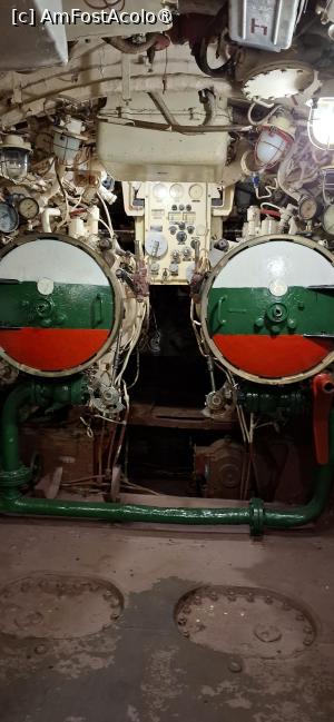 [P20] Beloslav - Submarinul “Slava”, interior. » foto by iulianic
 - 
<span class="allrVoted glyphicon glyphicon-heart hidden" id="av1539899"></span>
<a class="m-l-10 hidden" id="sv1539899" onclick="voting_Foto_DelVot(,1539899,4765)" role="button">șterge vot <span class="glyphicon glyphicon-remove"></span></a>
<a id="v91539899" class=" c-red"  onclick="voting_Foto_SetVot(1539899)" role="button"><span class="glyphicon glyphicon-heart-empty"></span> <b>LIKE</b> = Votează poza</a> <img class="hidden"  id="f1539899W9" src="/imagini/loader.gif" border="0" /><span class="AjErrMes hidden" id="e1539899ErM"></span>