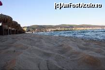 [P06] plaja din sunny beach » foto by MANDACHE
 - 
<span class="allrVoted glyphicon glyphicon-heart hidden" id="av212995"></span>
<a class="m-l-10 hidden" id="sv212995" onclick="voting_Foto_DelVot(,212995,4850)" role="button">șterge vot <span class="glyphicon glyphicon-remove"></span></a>
<a id="v9212995" class=" c-red"  onclick="voting_Foto_SetVot(212995)" role="button"><span class="glyphicon glyphicon-heart-empty"></span> <b>LIKE</b> = Votează poza</a> <img class="hidden"  id="f212995W9" src="/imagini/loader.gif" border="0" /><span class="AjErrMes hidden" id="e212995ErM"></span>