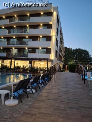 [P03] Hotel Lion » foto by Flaviu
 - 
<span class="allrVoted glyphicon glyphicon-heart hidden" id="av1493274"></span>
<a class="m-l-10 hidden" id="sv1493274" onclick="voting_Foto_DelVot(,1493274,4850)" role="button">șterge vot <span class="glyphicon glyphicon-remove"></span></a>
<a id="v91493274" class=" c-red"  onclick="voting_Foto_SetVot(1493274)" role="button"><span class="glyphicon glyphicon-heart-empty"></span> <b>LIKE</b> = Votează poza</a> <img class="hidden"  id="f1493274W9" src="/imagini/loader.gif" border="0" /><span class="AjErrMes hidden" id="e1493274ErM"></span>