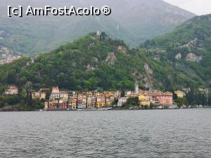 [P50] Varenna văzută de pe ferry (și Castelul Vezio pe culmea dealului) » foto by crismis
 - 
<span class="allrVoted glyphicon glyphicon-heart hidden" id="av1300214"></span>
<a class="m-l-10 hidden" id="sv1300214" onclick="voting_Foto_DelVot(,1300214,4871)" role="button">șterge vot <span class="glyphicon glyphicon-remove"></span></a>
<a id="v91300214" class=" c-red"  onclick="voting_Foto_SetVot(1300214)" role="button"><span class="glyphicon glyphicon-heart-empty"></span> <b>LIKE</b> = Votează poza</a> <img class="hidden"  id="f1300214W9" src="/imagini/loader.gif" border="0" /><span class="AjErrMes hidden" id="e1300214ErM"></span>