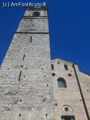 [P12] Biserica din piatră din Bellaggio » foto by mnn
 - 
<span class="allrVoted glyphicon glyphicon-heart hidden" id="av1539751"></span>
<a class="m-l-10 hidden" id="sv1539751" onclick="voting_Foto_DelVot(,1539751,4871)" role="button">șterge vot <span class="glyphicon glyphicon-remove"></span></a>
<a id="v91539751" class=" c-red"  onclick="voting_Foto_SetVot(1539751)" role="button"><span class="glyphicon glyphicon-heart-empty"></span> <b>LIKE</b> = Votează poza</a> <img class="hidden"  id="f1539751W9" src="/imagini/loader.gif" border="0" /><span class="AjErrMes hidden" id="e1539751ErM"></span>