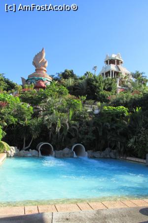 [P72] Siam Park » foto by Alina Roxana
 - 
<span class="allrVoted glyphicon glyphicon-heart hidden" id="av758408"></span>
<a class="m-l-10 hidden" id="sv758408" onclick="voting_Foto_DelVot(,758408,4873)" role="button">șterge vot <span class="glyphicon glyphicon-remove"></span></a>
<a id="v9758408" class=" c-red"  onclick="voting_Foto_SetVot(758408)" role="button"><span class="glyphicon glyphicon-heart-empty"></span> <b>LIKE</b> = Votează poza</a> <img class="hidden"  id="f758408W9" src="/imagini/loader.gif" border="0" /><span class="AjErrMes hidden" id="e758408ErM"></span>