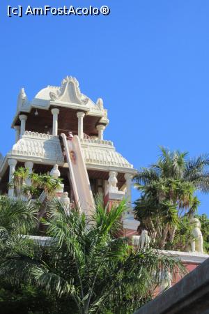 [P73] Tower of Power, Siam Park » foto by Alina Roxana
 - 
<span class="allrVoted glyphicon glyphicon-heart hidden" id="av758409"></span>
<a class="m-l-10 hidden" id="sv758409" onclick="voting_Foto_DelVot(,758409,4873)" role="button">șterge vot <span class="glyphicon glyphicon-remove"></span></a>
<a id="v9758409" class=" c-red"  onclick="voting_Foto_SetVot(758409)" role="button"><span class="glyphicon glyphicon-heart-empty"></span> <b>LIKE</b> = Votează poza</a> <img class="hidden"  id="f758409W9" src="/imagini/loader.gif" border="0" /><span class="AjErrMes hidden" id="e758409ErM"></span>