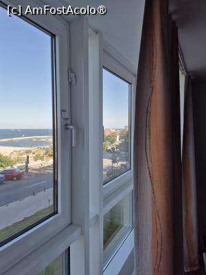 [P10] Hotel Continental Forum - camera de la etajul 1 » foto by ANILU
 - 
<span class="allrVoted glyphicon glyphicon-heart hidden" id="av1495615"></span>
<a class="m-l-10 hidden" id="sv1495615" onclick="voting_Foto_DelVot(,1495615,4877)" role="button">șterge vot <span class="glyphicon glyphicon-remove"></span></a>
<a id="v91495615" class=" c-red"  onclick="voting_Foto_SetVot(1495615)" role="button"><span class="glyphicon glyphicon-heart-empty"></span> <b>LIKE</b> = Votează poza</a> <img class="hidden"  id="f1495615W9" src="/imagini/loader.gif" border="0" /><span class="AjErrMes hidden" id="e1495615ErM"></span>