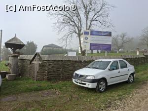 [P27] Cula Cernăteștilor, zona de parcare » foto by mprofeanu
 - 
<span class="allrVoted glyphicon glyphicon-heart hidden" id="av1511112"></span>
<a class="m-l-10 hidden" id="sv1511112" onclick="voting_Foto_DelVot(,1511112,4898)" role="button">șterge vot <span class="glyphicon glyphicon-remove"></span></a>
<a id="v91511112" class=" c-red"  onclick="voting_Foto_SetVot(1511112)" role="button"><span class="glyphicon glyphicon-heart-empty"></span> <b>LIKE</b> = Votează poza</a> <img class="hidden"  id="f1511112W9" src="/imagini/loader.gif" border="0" /><span class="AjErrMes hidden" id="e1511112ErM"></span>