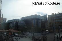 [P31] Cladiri din Potsdamen Platz » foto by ileanaxperta*
 - 
<span class="allrVoted glyphicon glyphicon-heart hidden" id="av211743"></span>
<a class="m-l-10 hidden" id="sv211743" onclick="voting_Foto_DelVot(,211743,4900)" role="button">șterge vot <span class="glyphicon glyphicon-remove"></span></a>
<a id="v9211743" class=" c-red"  onclick="voting_Foto_SetVot(211743)" role="button"><span class="glyphicon glyphicon-heart-empty"></span> <b>LIKE</b> = Votează poza</a> <img class="hidden"  id="f211743W9" src="/imagini/loader.gif" border="0" /><span class="AjErrMes hidden" id="e211743ErM"></span>