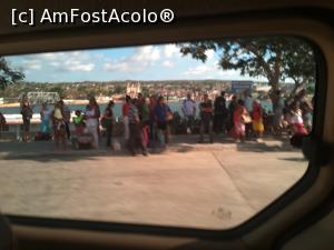 [P11] O stație de autobuz undeva lângă Havana. » foto by Dănuț.Albu
 - 
<span class="allrVoted glyphicon glyphicon-heart hidden" id="av1371948"></span>
<a class="m-l-10 hidden" id="sv1371948" onclick="voting_Foto_DelVot(,1371948,4945)" role="button">șterge vot <span class="glyphicon glyphicon-remove"></span></a>
<a id="v91371948" class=" c-red"  onclick="voting_Foto_SetVot(1371948)" role="button"><span class="glyphicon glyphicon-heart-empty"></span> <b>LIKE</b> = Votează poza</a> <img class="hidden"  id="f1371948W9" src="/imagini/loader.gif" border="0" /><span class="AjErrMes hidden" id="e1371948ErM"></span>