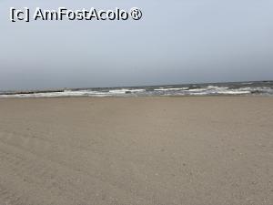 [P47] Sulina Internaţional din Mamaia - plaja pustie » foto by nicole33
 - 
<span class="allrVoted glyphicon glyphicon-heart hidden" id="av1523900"></span>
<a class="m-l-10 hidden" id="sv1523900" onclick="voting_Foto_DelVot(,1523900,4946)" role="button">șterge vot <span class="glyphicon glyphicon-remove"></span></a>
<a id="v91523900" class=" c-red"  onclick="voting_Foto_SetVot(1523900)" role="button"><span class="glyphicon glyphicon-heart-empty"></span> <b>LIKE</b> = Votează poza</a> <img class="hidden"  id="f1523900W9" src="/imagini/loader.gif" border="0" /><span class="AjErrMes hidden" id="e1523900ErM"></span>