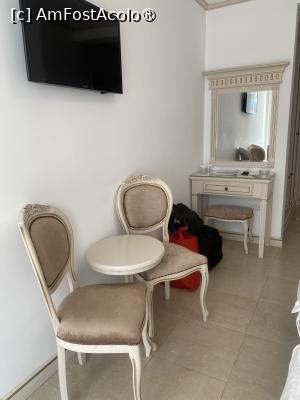 [P05] Hotel Sulina, Mamaia. Camera 103. » foto by Floria
 - 
<span class="allrVoted glyphicon glyphicon-heart hidden" id="av1527509"></span>
<a class="m-l-10 hidden" id="sv1527509" onclick="voting_Foto_DelVot(,1527509,4946)" role="button">șterge vot <span class="glyphicon glyphicon-remove"></span></a>
<a id="v91527509" class=" c-red"  onclick="voting_Foto_SetVot(1527509)" role="button"><span class="glyphicon glyphicon-heart-empty"></span> <b>LIKE</b> = Votează poza</a> <img class="hidden"  id="f1527509W9" src="/imagini/loader.gif" border="0" /><span class="AjErrMes hidden" id="e1527509ErM"></span>
