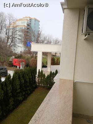 [P14] Intrarea în hotelul Sulina » foto by mmierla
 - 
<span class="allrVoted glyphicon glyphicon-heart hidden" id="av1525636"></span>
<a class="m-l-10 hidden" id="sv1525636" onclick="voting_Foto_DelVot(,1525636,4946)" role="button">șterge vot <span class="glyphicon glyphicon-remove"></span></a>
<a id="v91525636" class=" c-red"  onclick="voting_Foto_SetVot(1525636)" role="button"><span class="glyphicon glyphicon-heart-empty"></span> <b>LIKE</b> = Votează poza</a> <img class="hidden"  id="f1525636W9" src="/imagini/loader.gif" border="0" /><span class="AjErrMes hidden" id="e1525636ErM"></span>