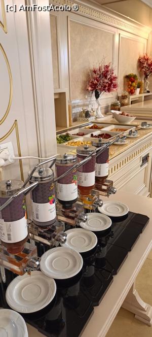 [P34] De pe la mic dejun... » foto by tata123 🔱
 - 
<span class="allrVoted glyphicon glyphicon-heart hidden" id="av1521719"></span>
<a class="m-l-10 hidden" id="sv1521719" onclick="voting_Foto_DelVot(,1521719,4946)" role="button">șterge vot <span class="glyphicon glyphicon-remove"></span></a>
<a id="v91521719" class=" c-red"  onclick="voting_Foto_SetVot(1521719)" role="button"><span class="glyphicon glyphicon-heart-empty"></span> <b>LIKE</b> = Votează poza</a> <img class="hidden"  id="f1521719W9" src="/imagini/loader.gif" border="0" /><span class="AjErrMes hidden" id="e1521719ErM"></span>