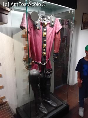 [P23] Costumatie » foto by deeutza
 - 
<span class="allrVoted glyphicon glyphicon-heart hidden" id="av1497254"></span>
<a class="m-l-10 hidden" id="sv1497254" onclick="voting_Foto_DelVot(,1497254,4963)" role="button">șterge vot <span class="glyphicon glyphicon-remove"></span></a>
<a id="v91497254" class=" c-red"  onclick="voting_Foto_SetVot(1497254)" role="button"><span class="glyphicon glyphicon-heart-empty"></span> <b>LIKE</b> = Votează poza</a> <img class="hidden"  id="f1497254W9" src="/imagini/loader.gif" border="0" /><span class="AjErrMes hidden" id="e1497254ErM"></span>