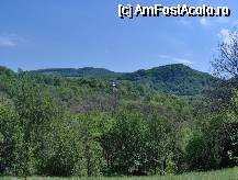 P13 [MAY-2007] Cheile Cibului - satul - respectand tipicul satelor de munte si acesta este imprastiat pe diferite culmi