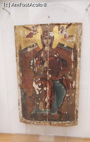 [P28] Icoana Sf. Parascheva, sec. XVII, Muzeul Mitropolitan » foto by Carmen Ion
 - 
<span class="allrVoted glyphicon glyphicon-heart hidden" id="av1489319"></span>
<a class="m-l-10 hidden" id="sv1489319" onclick="voting_Foto_DelVot(,1489319,5091)" role="button">șterge vot <span class="glyphicon glyphicon-remove"></span></a>
<a id="v91489319" class=" c-red"  onclick="voting_Foto_SetVot(1489319)" role="button"><span class="glyphicon glyphicon-heart-empty"></span> <b>LIKE</b> = Votează poza</a> <img class="hidden"  id="f1489319W9" src="/imagini/loader.gif" border="0" /><span class="AjErrMes hidden" id="e1489319ErM"></span>