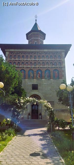 [P30] Biserica Sf. Nicolae Domnesc » foto by Carmen Ion
 - 
<span class="allrVoted glyphicon glyphicon-heart hidden" id="av1489321"></span>
<a class="m-l-10 hidden" id="sv1489321" onclick="voting_Foto_DelVot(,1489321,5091)" role="button">șterge vot <span class="glyphicon glyphicon-remove"></span></a>
<a id="v91489321" class=" c-red"  onclick="voting_Foto_SetVot(1489321)" role="button"><span class="glyphicon glyphicon-heart-empty"></span> <b>LIKE</b> = Votează poza</a> <img class="hidden"  id="f1489321W9" src="/imagini/loader.gif" border="0" /><span class="AjErrMes hidden" id="e1489321ErM"></span>