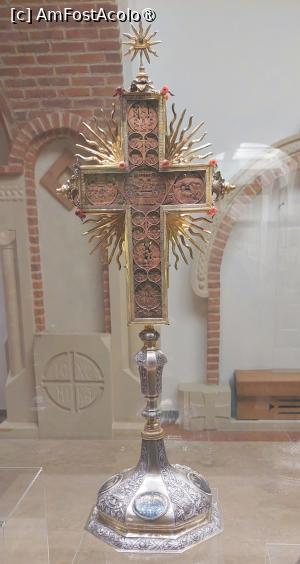 [P79] Muzeul Mitropolitan » foto by Carmen Ion
 - 
<span class="allrVoted glyphicon glyphicon-heart hidden" id="av1506410"></span>
<a class="m-l-10 hidden" id="sv1506410" onclick="voting_Foto_DelVot(,1506410,5091)" role="button">șterge vot <span class="glyphicon glyphicon-remove"></span></a>
<a id="v91506410" class=" c-red"  onclick="voting_Foto_SetVot(1506410)" role="button"><span class="glyphicon glyphicon-heart-empty"></span> <b>LIKE</b> = Votează poza</a> <img class="hidden"  id="f1506410W9" src="/imagini/loader.gif" border="0" /><span class="AjErrMes hidden" id="e1506410ErM"></span>