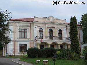 [P14] Casa Pogor - Muzeul Literaturii, Iași.  » foto by tata123 🔱
 - 
<span class="allrVoted glyphicon glyphicon-heart hidden" id="av670122"></span>
<a class="m-l-10 hidden" id="sv670122" onclick="voting_Foto_DelVot(,670122,5091)" role="button">șterge vot <span class="glyphicon glyphicon-remove"></span></a>
<a id="v9670122" class=" c-red"  onclick="voting_Foto_SetVot(670122)" role="button"><span class="glyphicon glyphicon-heart-empty"></span> <b>LIKE</b> = Votează poza</a> <img class="hidden"  id="f670122W9" src="/imagini/loader.gif" border="0" /><span class="AjErrMes hidden" id="e670122ErM"></span>